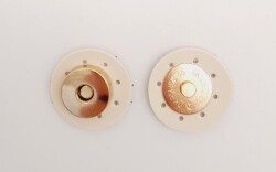 Angel Çanta Aksesuar Bej Suni Derili Mıknatıslı Çıtçıt Light Gold Metalli - Angel Çanta Aksesuar