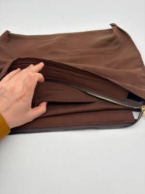 Angel Çanta Aksesuar 30x25 Cm Dikilmiş Fermuarlı Astar Koyu Kahve Renk - 2