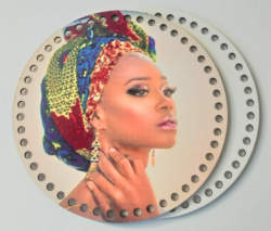 Angel Çanta Aksesuar Ahşap 20 Cm Çapında Resimli Plaka Arkalıklı X Serisi No8 - Angel Çanta Aksesuar