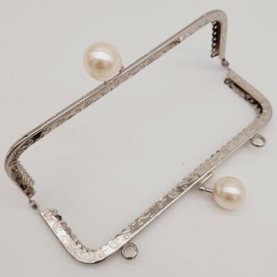 Angel Çanta Aksesuar 16.5 cm İncili Dikdörtgen Çanta Klipsi Çanta Bursu Gümüş Metalli - 3