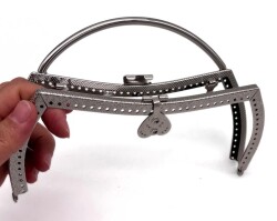 Angel Çanta Aksesuar 18 Cm Gümüş Renk Kalpli Tutma Saplı Çanta Klipsi, Çanta Bursu - 2