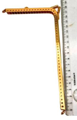 Angel Çanta Aksesuar Üçgen Telefon Çantası Bursu Klipsi 18 cm Light Gold Renk - 2