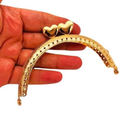 Angel Çanta Aksesuar 10.5 cm Oval Cüzdan Klipsi Cüzdan Bursu Light Gold Renk Kalpli Model - 1