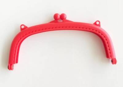 Angel Çanta Aksesuar 16 Cm Plastik Cüzdan Klipsi Kırmızı - 1