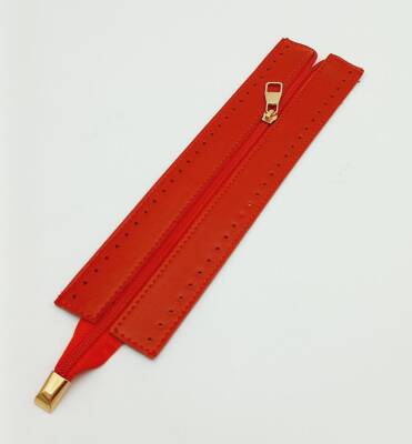 Angel Çanta Aksesuar Kırmızı Renk 28 Cm Derili Fermuar Light Gold Metalli - 1