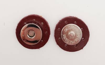 Angel Çanta Aksesuar Bordo Suni Derili Mıknatıslı Çıtçıt Gümüş Metalli - 1