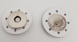 Angel Çanta Aksesuar Gerçek Derili Mıknatıslı Çıtçıt Beyaz Gümüş Metalli - Angel Çanta Aksesuar