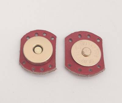 Angel Çanta Aksesuar Kırmızı Renk Gerçek Derili Oval Kenar Mıknatıslı Çıtçıt Light Gold Metalli - 1