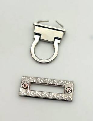 Angel Çanta Aksesuar 4.5x3 Cm Halkalı Gümüş Kilit - 2