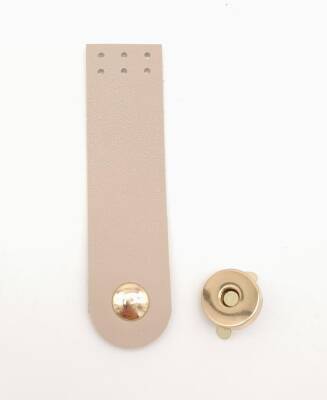 Angel Çanta Aksesuar Bej Renk Tek Kat Suni Deri Kapak 10.5x2.5 cm Light Gold Metal - 1