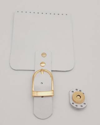 Angel Çanta Aksesuar Gerçek Deri 21x11 cm Beyaz Renk Çanta Kapağı Light Gold Metalli - 1