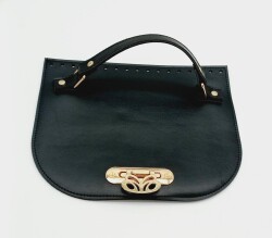 Angel Çanta Aksesuar Suni Deri Siyah Renk 24X19 Cm Kapak Light Gold Metalli - Angel Çanta Aksesuar