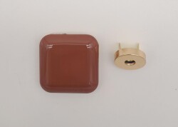 Angel Çanta Aksesuar 3.5 cm Kare Akrilikli Taba Renk Light Gold Mıknatıslı Kilit - Angel Çanta Aksesuar