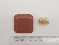 Angel Çanta Aksesuar 3.5 cm Kare Akrilikli Taba Renk Light Gold Mıknatıslı Kilit - 2