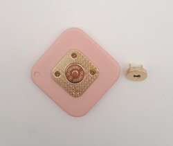 Angel Çanta Aksesuar 7 cm Kare Akrilikli Pudra Renk Light Gold Mıknatıslı Kilit - 3