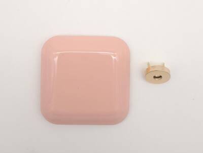 Angel Çanta Aksesuar 7 cm Kare Akrilikli Pudra Renk Light Gold Mıknatıslı Kilit - 1