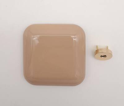 Angel Çanta Aksesuar 7 cm Kare Akrilikli Sütlü Kahve Renk Light Gold Mıknatıslı Kilit - 1