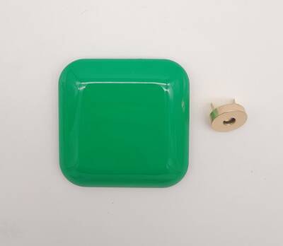 Angel Çanta Aksesuar 7 cm Kare Akrilikli Yeşil Renk Light Gold Mıknatıslı Kilit - 1