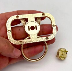 Angel Çanta Aksesuar 7x7 Cm Light Gold V Marka Kilit - 2