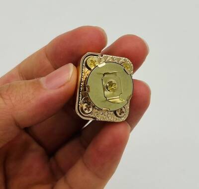 Angel Çanta Aksesuar Light Gold Renk 2.5x2 Cm Mıknatıslı Kilit - 2