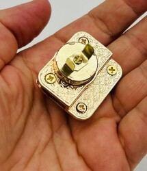 Angel Çanta Aksesuar Light Gold Renk 3.2x2.6 Cm Mıknatıslı Kilit - 2