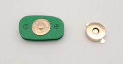 Angel Çanta Aksesuar Yeşil Renkli Light Gold Mıknatıslı Kilit - 4