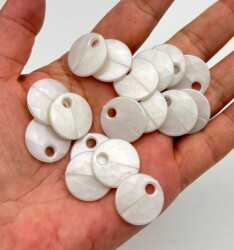 Angel Çanta Aksesuar Krem Renk 2 Cm Pul 100 Gr (Sedef Görünümlü Plastik) - Angel Çanta Aksesuar