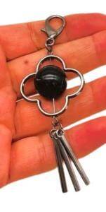 Angel Çanta Aksesuar Füme Renk Çanta Süsü (Yonca Siyah Boncuklu) - 1