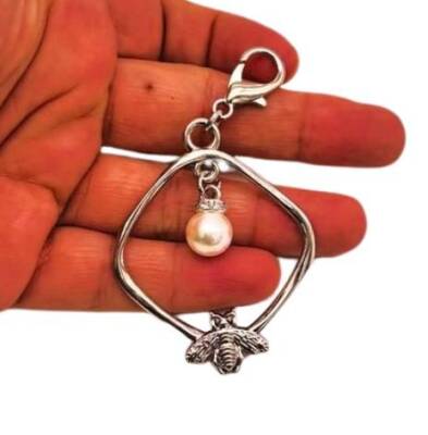 Angel Çanta Aksesuar Gümüş Renk Çanta Süsü (Kare Arılı İncili) - 1