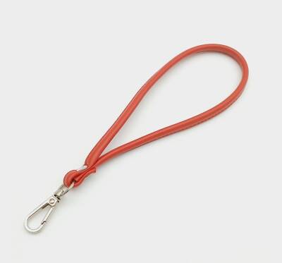 Angel Çanta Aksesuar Dikişli Suni Deri Kırmızı Renk Elcik Gümüş Metal - 1