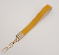 Angel Çanta Aksesuar Hardal Tek Kat Suni Deri Zincirli Elcik Light Gold Metal - 3