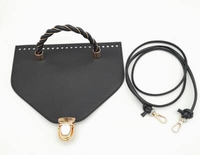 Angel Çanta Aksesuar Siyah Suni Deri 22.5x17 cm Kapaklı 120 cm Saplı Çanta Seti Light Gold Metalli - 1