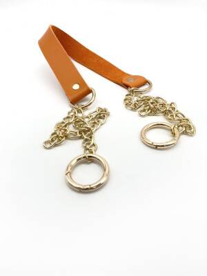 Angel Çanta Aksesuar Tek Kat Suni Deri Turuncu Renk İnce Zincirli Sap Light Gold Metal - 1